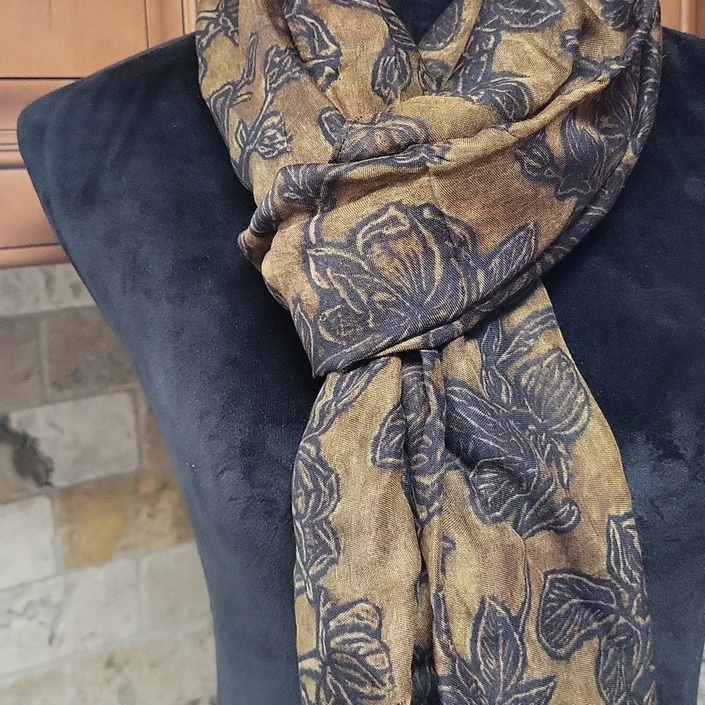 Patricia Nash Scarf Brown Bark Leaves